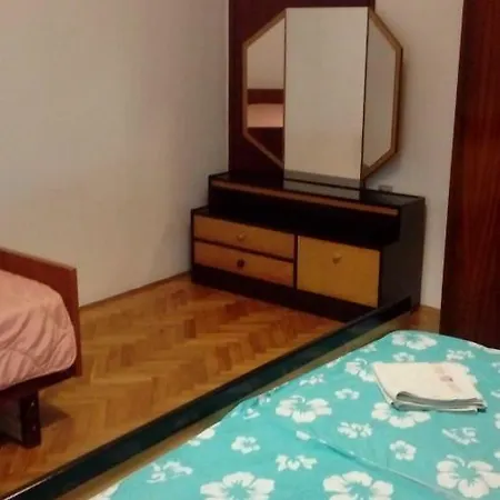 Apartment Sole 1 *